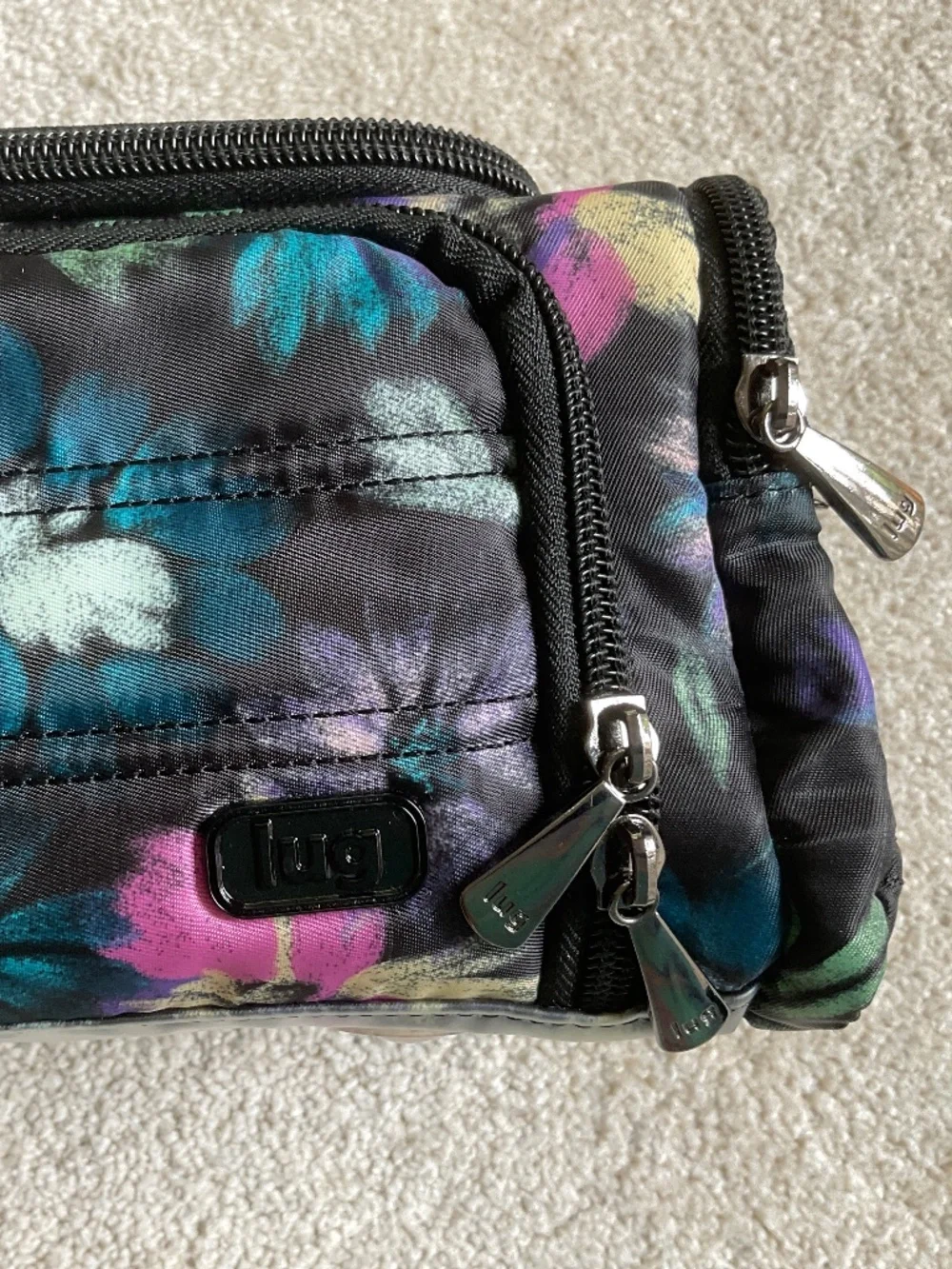 Lug Trolley Cosmetic Case Bloom Black